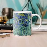 Mug Irises | Vincent van Gogh<br><div class="desc">Irises (1889) de l'artiste post-impressionniste néerlandais Vincent Van Gogh. La peinture paysagère originale est une huile sur toile montrant un jardin de fleurs d'iris en fleurs. Utilisez les outils de conception pour ajouter du texte personnalisé ou personnaliser l'image.</div>