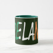 Mug Irlande écrasée sur le drapeau irlandais (Centre)