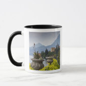 Mug Italie, province de Lecco, Varenna. Villa Monaster (Gauche)