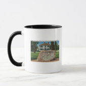 Mug J. Harrington House, Village Green (Gauche)