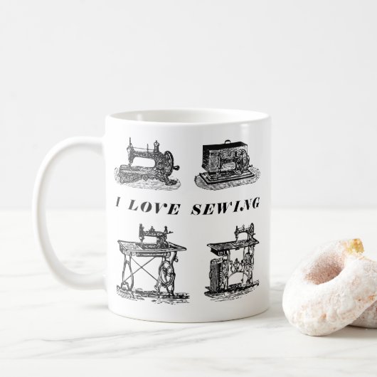 Mug J'adore coudre avec quatre machines à coudre vinta (Avec donut)