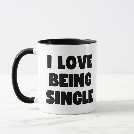 Mug J'adore être célibataire (Gauche)