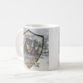 Mug Jagdterrier Apache v. Renbrad (Devant gauche)