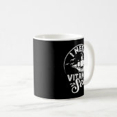 Mug J'ai besoin de vitamine mer (Devant droit)