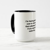 Mug J'ai du monde à la maison (Devant gauche)