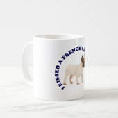 Mug J'ai embrassé un taureau français (Devant gauche)