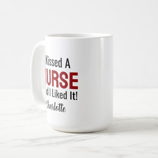 Mug J'ai embrassé une infirmière et je l'ai aimé Perso (Devant gauche)