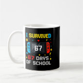 Mug J'ai survécu 67 jours d'école 67 Carré drôle d'ens (Gauche)