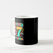 Mug J'ai survécu 67 jours d'école Mème drôle Professeu (Devant gauche)