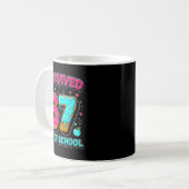 Mug J'ai survécu 67 jours d'école Mème drôle Professeu (Devant gauche)