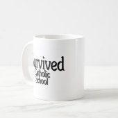 Mug J'ai survécu à l'école catholique (Devant gauche)