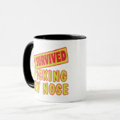 MUG J'AI SURVÉCU DE CHERCHER MON NEZ (Devant gauche)