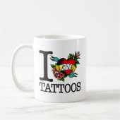 Mug j'aime la conception de fripes encrée par tatouage (Gauche)