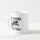 Mug J'Aime Les Chevaux Et Peut-Être 3 Personnes (Devant gauche)