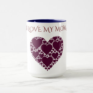 MUG "J'AIME MA MÈRE" COULE DU CAFÉ OU DU THÉ.