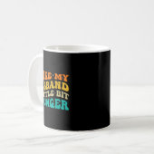 Mug J'aime mon mari un peu plus jeune (Devant gauche)