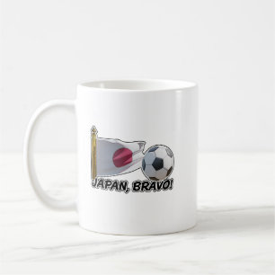 Mug Japon, Bravo ! Acclamation pour le football