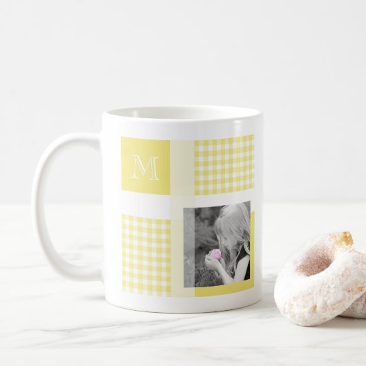 Mug Jaune Ajoutez Votre Photo En vichy Monogramme Mode (Avec donut)