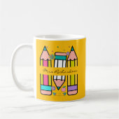 Mug Jaune Colorful nom de l'enseignant dessin au crayo (Gauche)