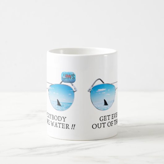 Mug JAWS 50th Sortez de l'eau ! (Centre)