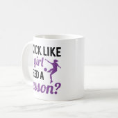 Mug Je botte comme une fille a besoin d'une leçon (Devant gauche)