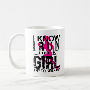 Mug Je cours comme une fille Essayez de rester debout,