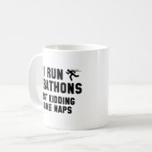 Mug Je Cours Des Marathons (Devant gauche)