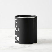Mug Je crée en silence un tableau actuariel amusant (Centre)