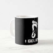 MUG JE CROIS EN BIGFOOT (Devant gauche)