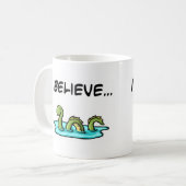 Mug Je crois en monstre de Loch Ness (Devant gauche)