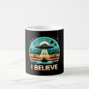 Mug Je crois - OVNI
