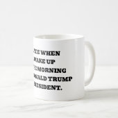 Mug Je déteste quand. Je me réveille (Devant droit)