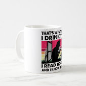 Mug Je lis des livres et je sais des choses (Devant gauche)