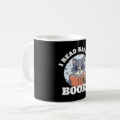 Mug Je lis des livres interdits (Devant gauche)