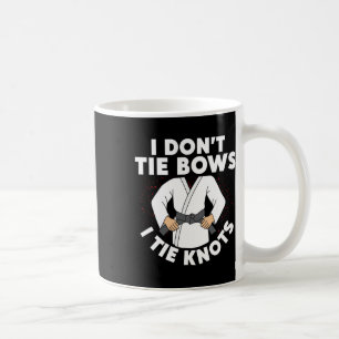 Mug Je ne fais pas de nœuds papillons je fais des nœud