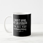 Mug Je ne gâte pas mes petits-enfants, je suis simplem (Gauche)