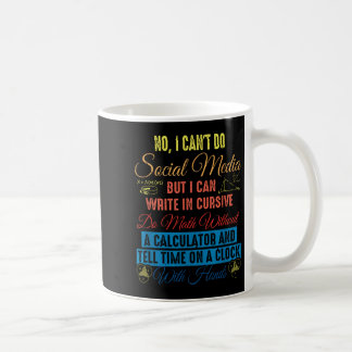 Mug Je ne peux pas faire les médias sociaux mais je pe