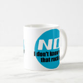 Mug Je ne sais pas ce que cette roche est (Bleu) (Devant droit)