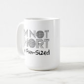 Mug Je ne suis pas court, j'amusement-suis classé (Devant gauche)