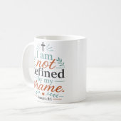 Mug Je ne suis pas défini par ma honte Citation de l'e (Devant gauche)
