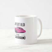 Mug Je ne suis pas vieux Je suis classique (Devant droit)