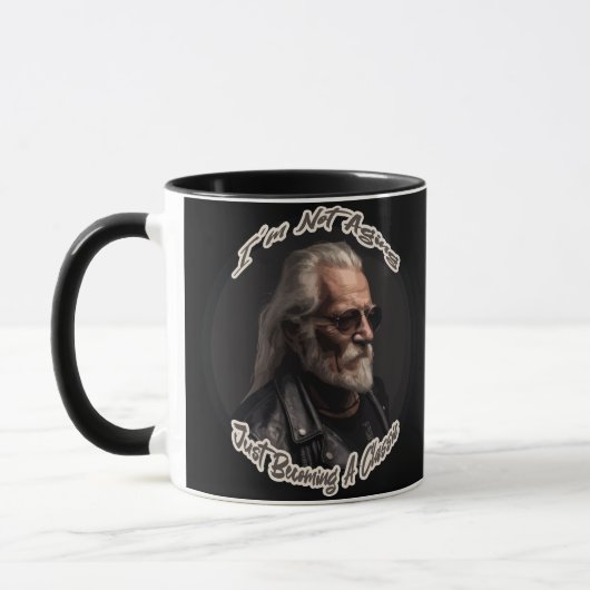 Mug Je ne vieillis pas juste en devenant un classique (Gauche)