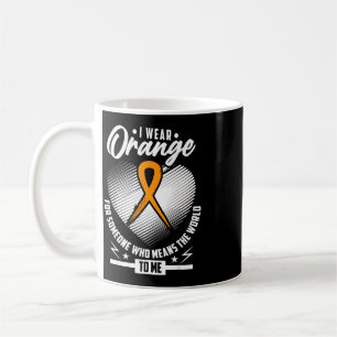 Mug Je porte orange pour quelqu'un qui compte énorméme