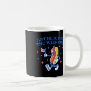 Mug Je suis juste là pour les Wieners 4 juillet
