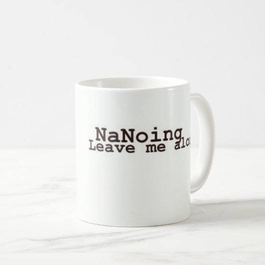 Mug Je suis NaNoing ! Laissez-moi seul (Devant droit)
