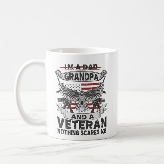 Mug Je suis papa grand-père et vétéran (Gauche)