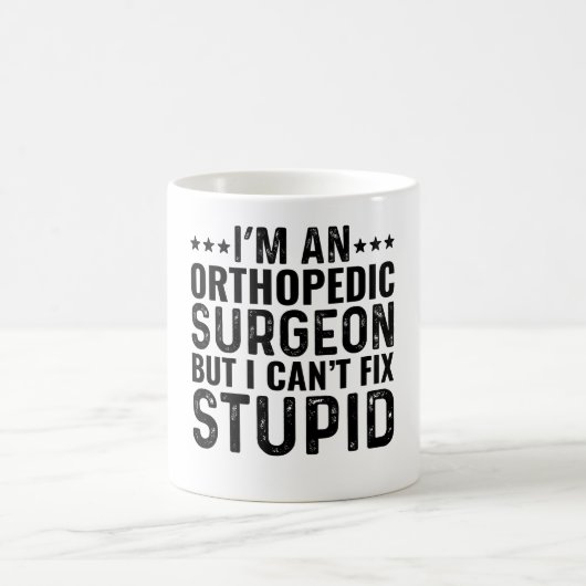 Mug Je suis un chirurgien orthopédique, mais je ne peu (Centre)