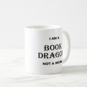 Mug Je suis un dragon de livre pas un ver (Devant droit)