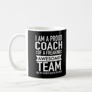 Mug Je suis un fier entraîneur d'une équipe géniale de