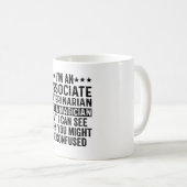 Mug Je suis un Vétérinaire Associé Pas un Magicien Drô (Devant droit)